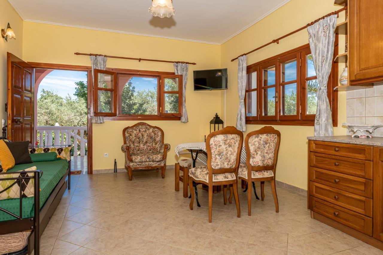 Arazzo Apartments Vasilikí エクステリア 写真