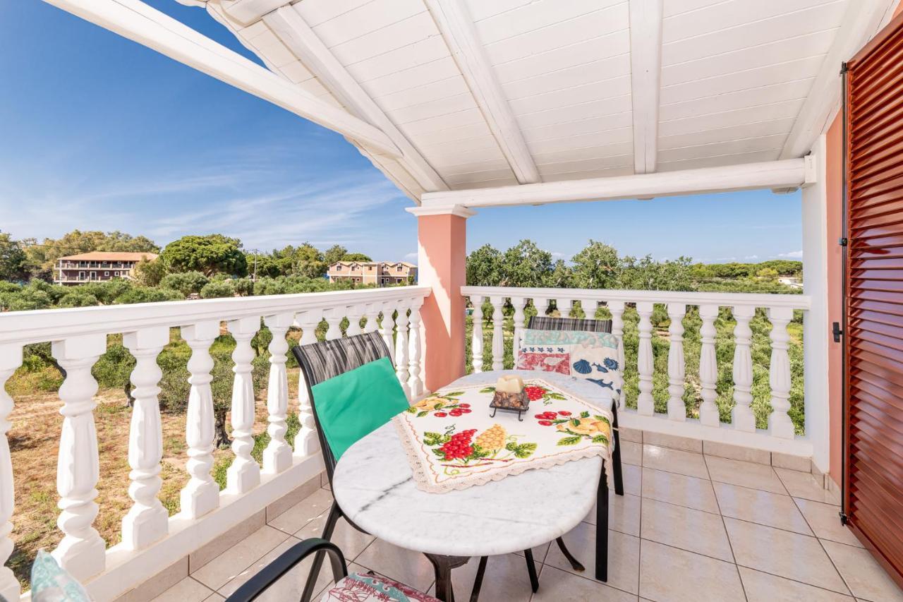 Arazzo Apartments Vasilikí エクステリア 写真