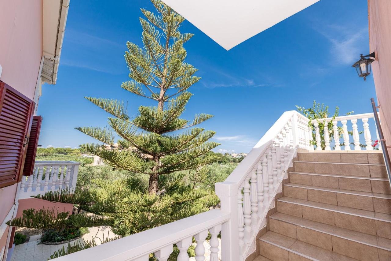 Arazzo Apartments Vasilikí エクステリア 写真