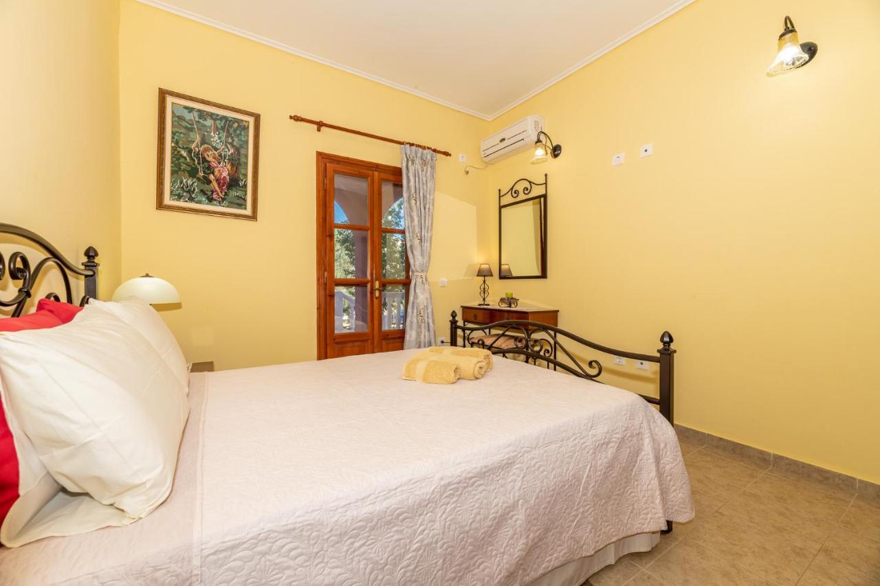 Arazzo Apartments Vasilikí エクステリア 写真