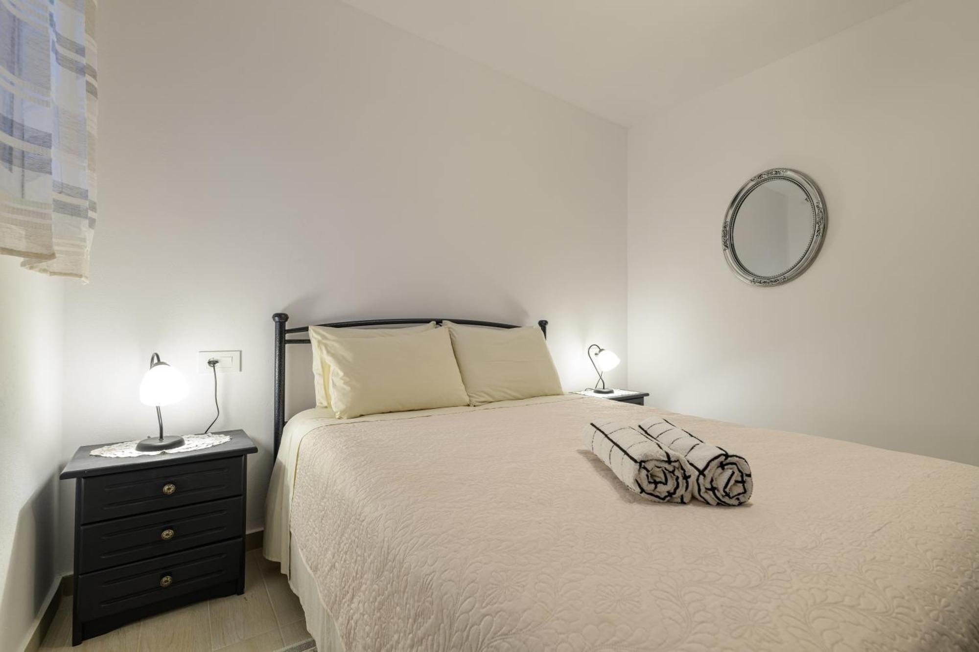 Arazzo Apartments Vasilikí エクステリア 写真